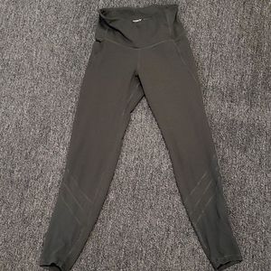 Old Navy Active Elevate Legging